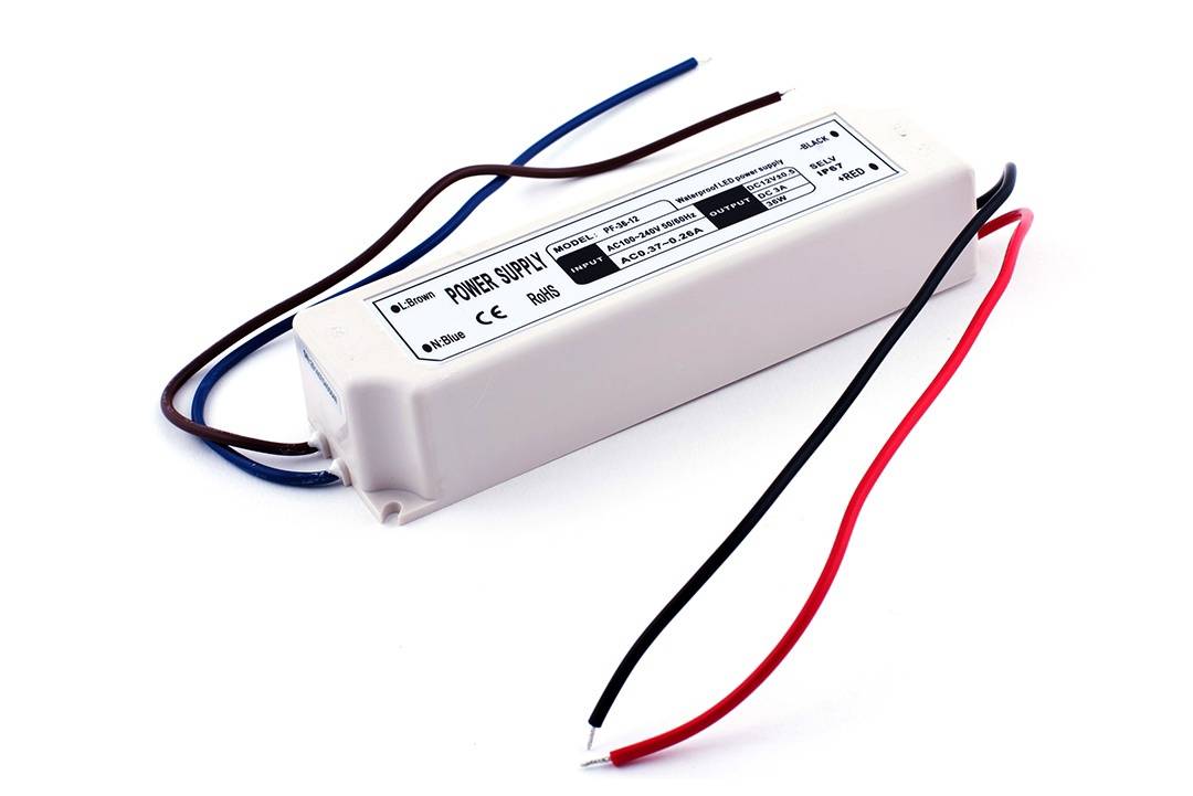 Блок Питания для ленты IP 67 пластик 35 W, 12V — изображение 5