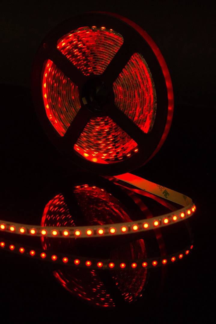 Лента светодиодная эконом 2835, 120 LED/м, 9,6 Вт/м, 12В , IP20, Цвет: Красный