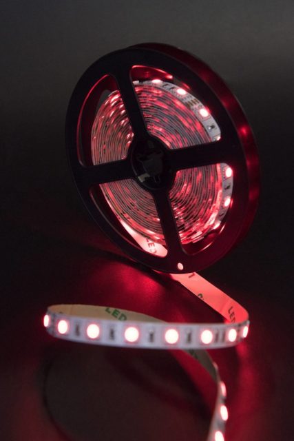 Лента светодиодная эконом 5050, 60 LED/м, 14,4 Вт/м, 12В , IP20, Цвет: Красный